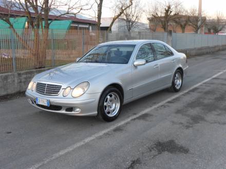 Immagine Mercedes Benz E 220 cdi